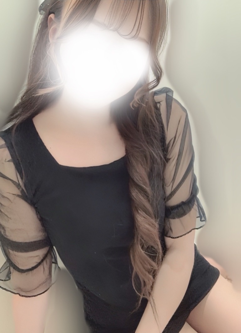 愛沢ねね